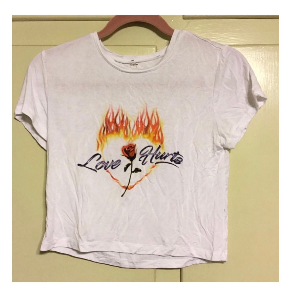Love Hurts crop top